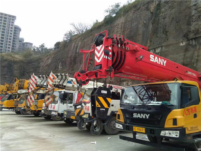 阳西县吊车出租按什么计费？台班费、单次费、里程费怎么算？