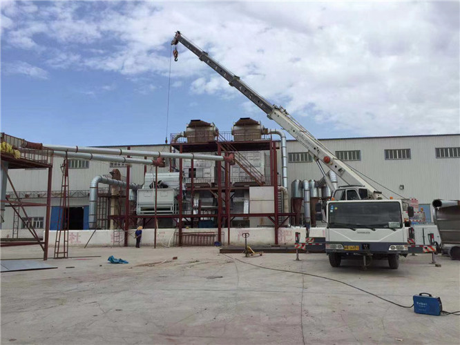 阳西县“手脚齐动”—— 吊车的 “协同作业” 技术