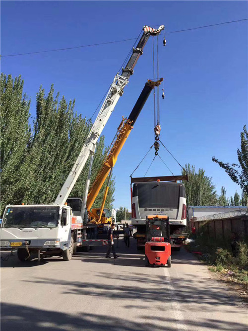 阳西县港口集装箱搬运案例